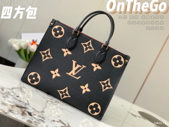 MM VUITTON ONTHEGO LOUIS 0723